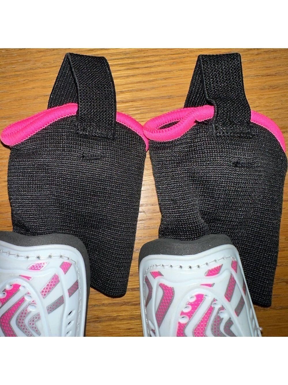 EUC Size XXS Brava Soccer Shin Guards Pink - Picture 6 of 7